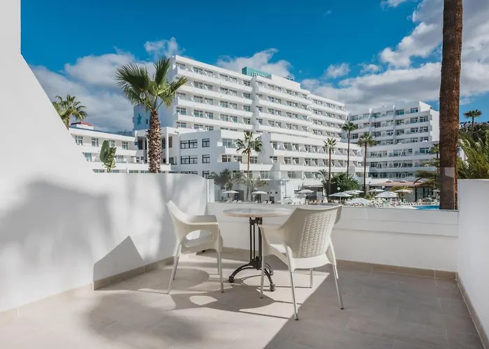 Iberostar Waves Dalias Szálloda 4*