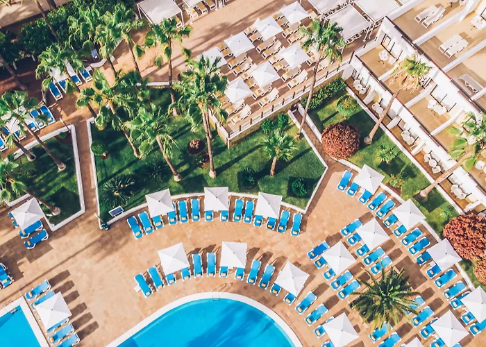 Iberostar Waves Dalias Szálloda Costa Adeje (Tenerife)