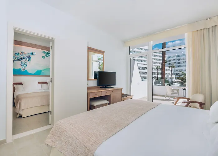 Iberostar Waves Dalias Szálloda