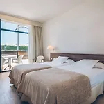 Iberostar Waves Dalias 4* 아데제