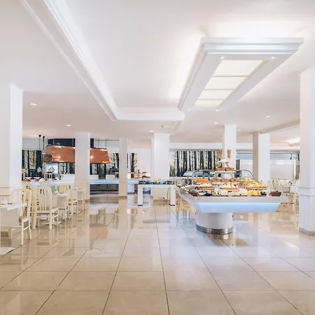 Iberostar Waves Dalias ホテル 4*