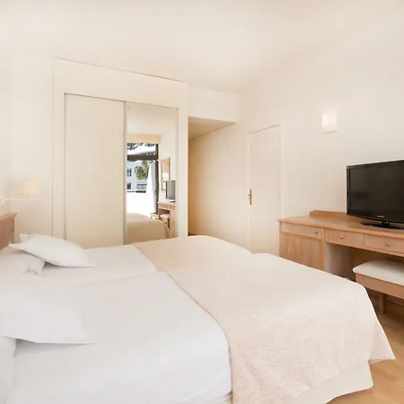 מלון Iberostar Waves Dalias אדחה