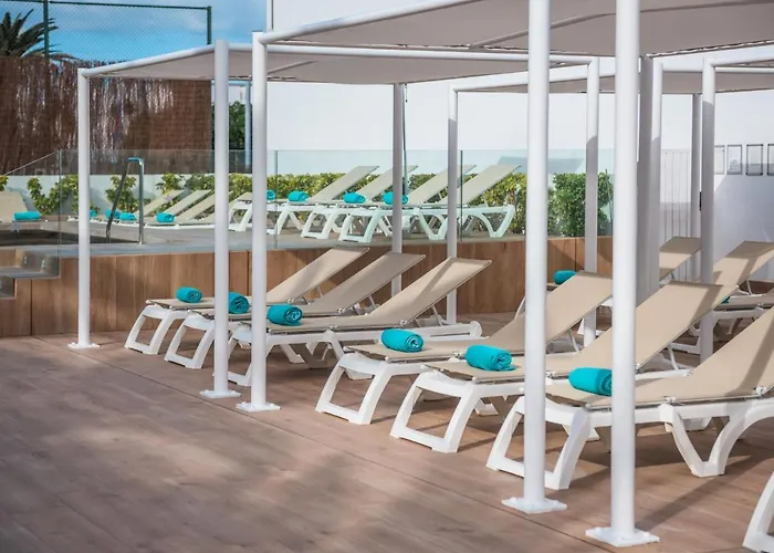 Iberostar Waves Dalias 4* أذيخي